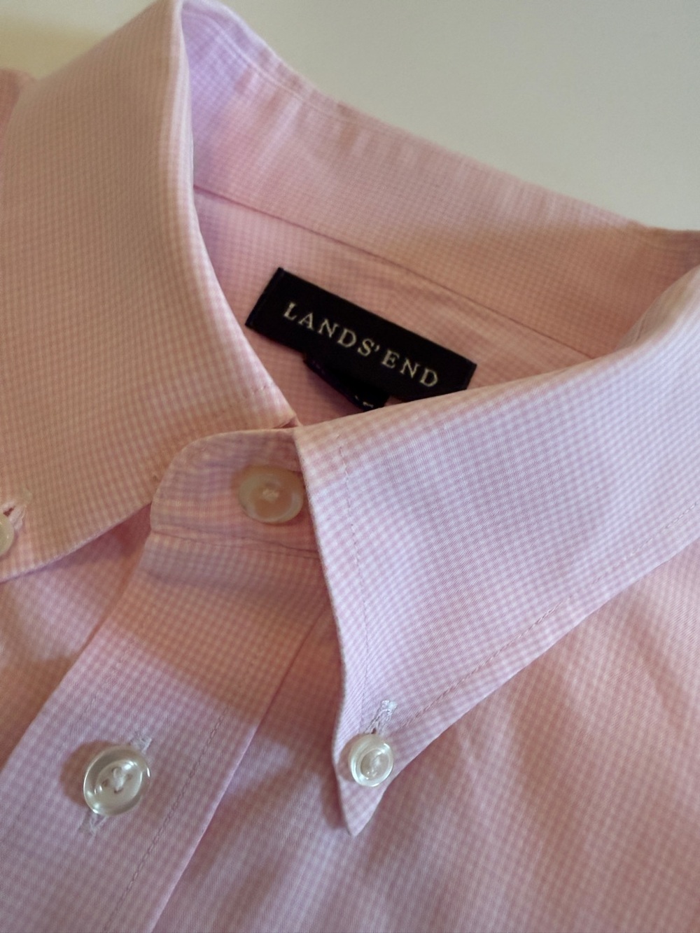 Lands’ End Men’s Tailored Fit Dress Shirt – Size 16½-35 – Light Pink Micro Check